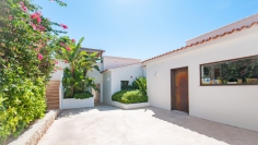 Fully Renovated Ibiza-Style Villa in the Heart of Moraira -walking distance to amenities and beach!