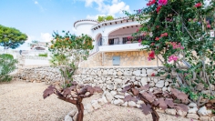 Luxury Mediterranean villa in a prime Moraira location at an exceptional Price!