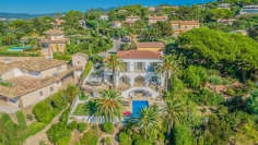 Luxurious 1930s Villa with Panoramic Sea Views in toplocation of Sainte-Maxime