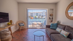 Fully  renovated townhouse in Port Grimaud with 16m private boat mooring