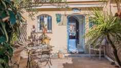 Rare opportunity in Port Grimaud – spacious home with large mooring