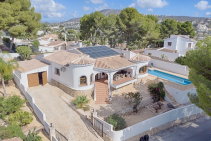 Luxury Mediterranean villa in a prime Moraira location at an exceptional Price!