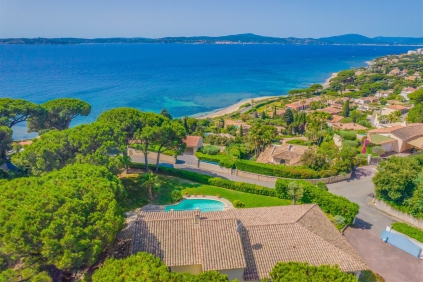 Unieke investeringskans: Prachtige villa met uitzonderlijk zeezicht op toplocatie in Sainte-Maxime