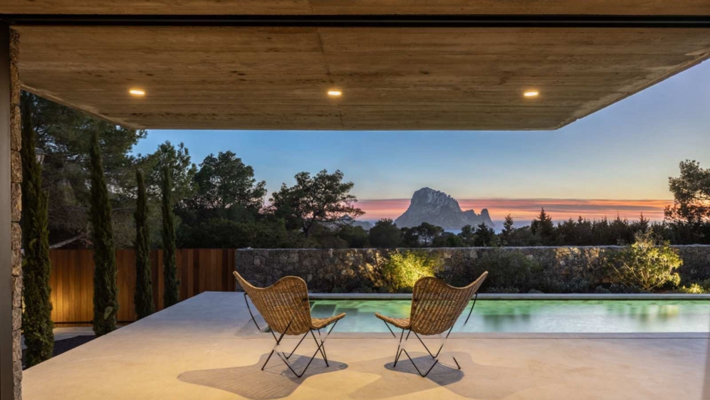 Nieuw gebouwd High tech design villa met schitterend uitzich op Es Vedra