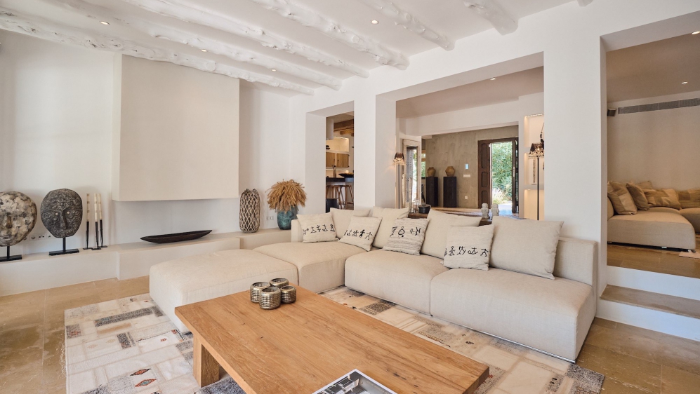 Schitterende Bohemian Chic Ibiza-stijl villa met apart gastenverblijf en verhuurlicentie