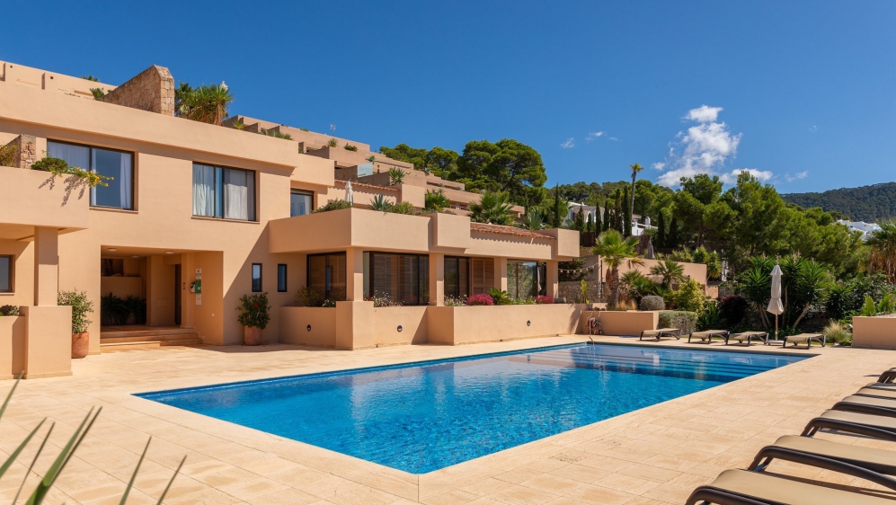 Luxe appartement met enorm terras met spectaculair uitzicht op Es Vedra