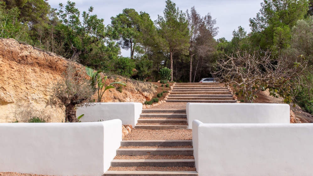 Stunning Fully Renovated Ibiza finca with panoramic Valley Views near Santa Eulària